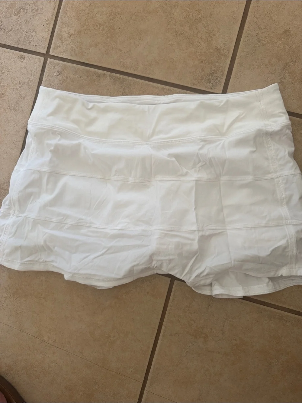 Lululemon white tennis skirt